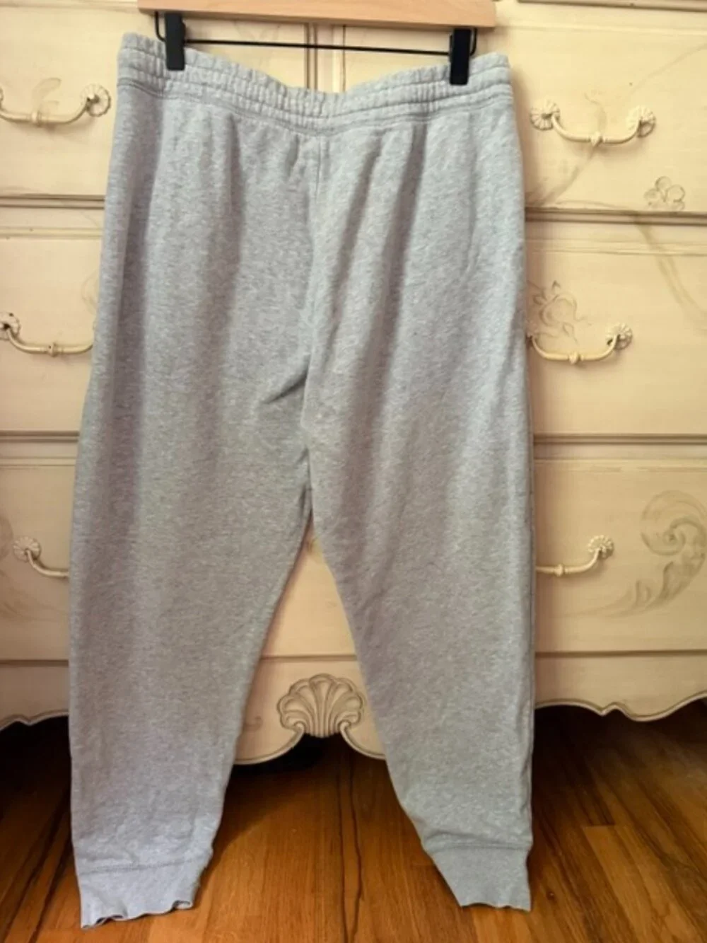 Gap Gray Sweatpants with Pockets- size large